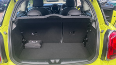 MINI Hatchback 1.5 Cooper Classic Premium 3dr Petrol Hatchback